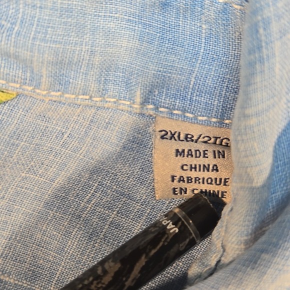 Tommy Bahama Men 2XL Linen Button Shirt Blue Long Slv Pocket Dolphin Distressed - Picture 4 of 12